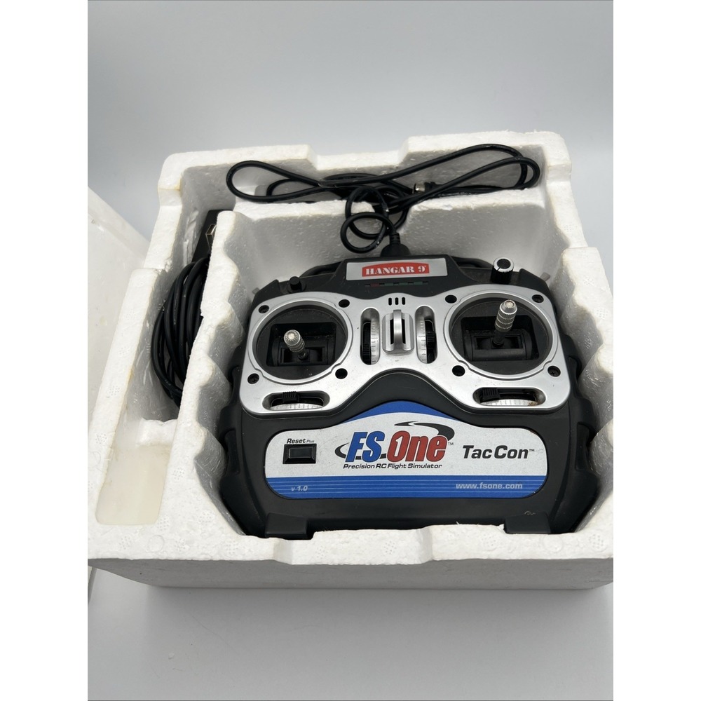 Hangar 9 FS One Precision RC Flight Simulator controller - Picture 7 of 9